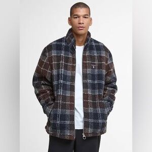 NWOT BARBOUR Tartan Sherpa Fleece Zip-Up Jacket
Size Medium